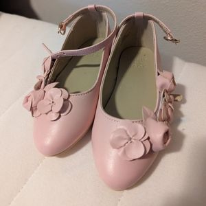 Janie jack flower flat